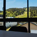 C Pied Des Pistes Апартаменты *